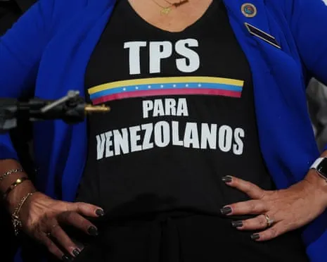 Trump Once More Urges Supreme Court to End Safeguards for Venezuelans in the United States
